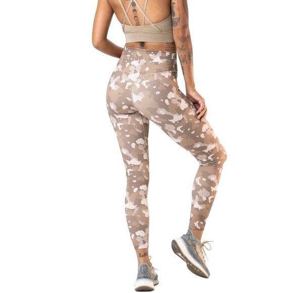 Balance Athletica Vitality Ascend Pant High Rise Camo Leggings Brown Size Medium - Picture 5 of 13